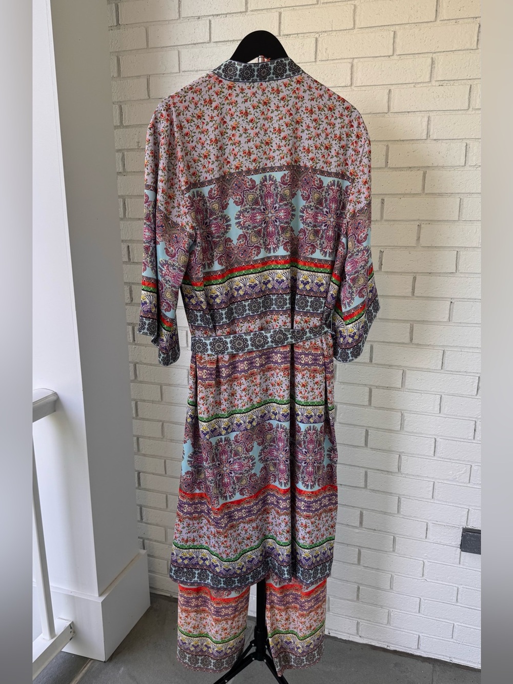 ALICE & OLIVIA- Stunning Flora Boho  Print Long Kimono & Pant Set - Picture 5 of 16